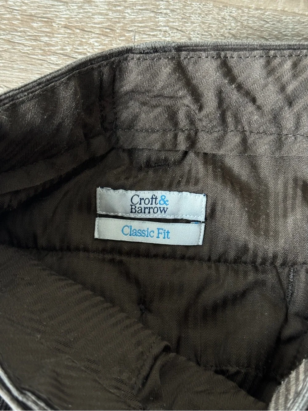 Croft & Barrow Mens 34x32 Brown Corduroy Pants Classic Fit Pleated